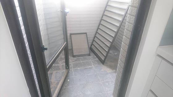 �x����βM��