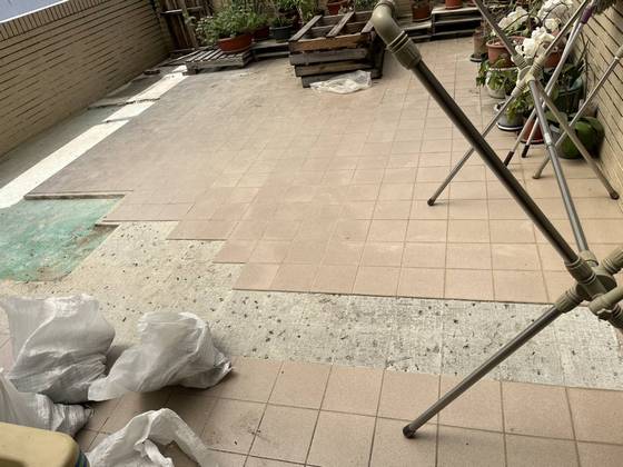 �x������