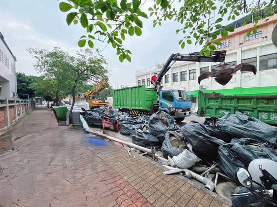 �x����M�B