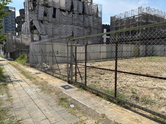 �x�����X�[�]