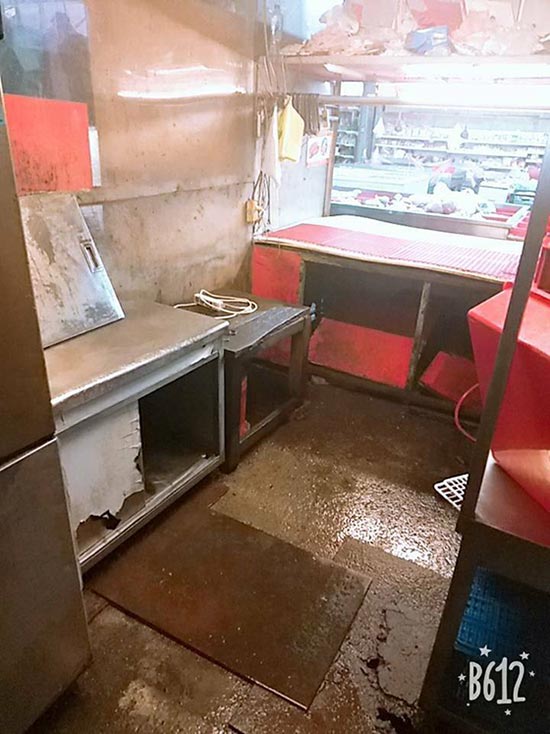 �x���������M��