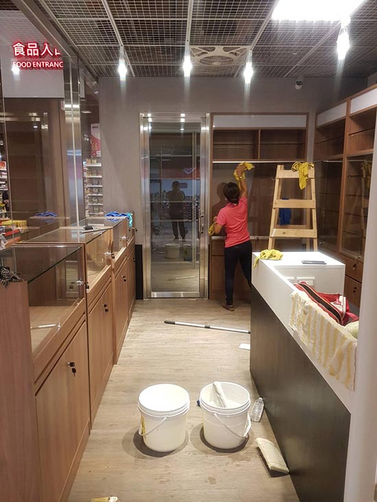 �x�������M��